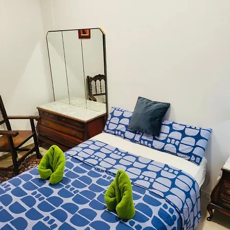 Art House Guest house *