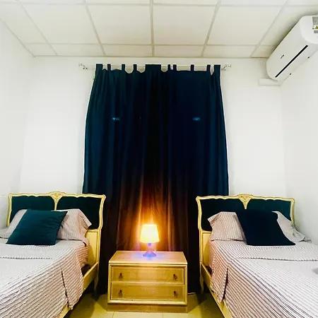 Art House بيت ضيافة لقنت