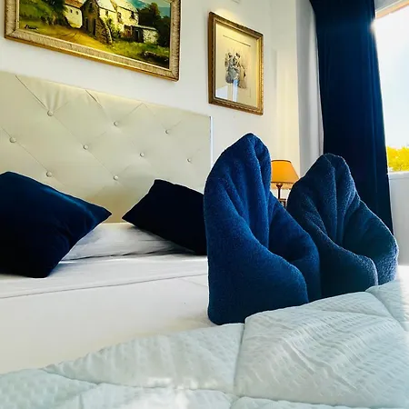 بيت ضيافة Art House *
