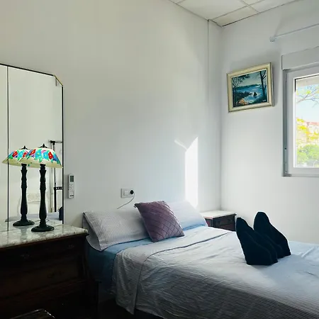 Guest house Art House Alicante